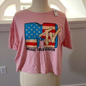 Cropped old navy MTV t shirt